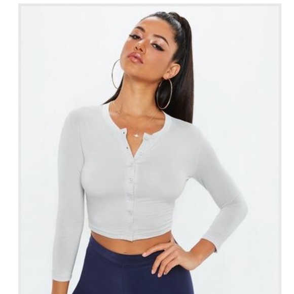 Missguided Tops - Light gray long sleeve crop top